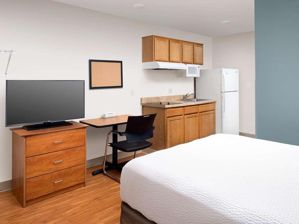 Extended Stay America Select Suites - Charleston - Ashley Phosphate Rd Hanahan الغرفة الصورة