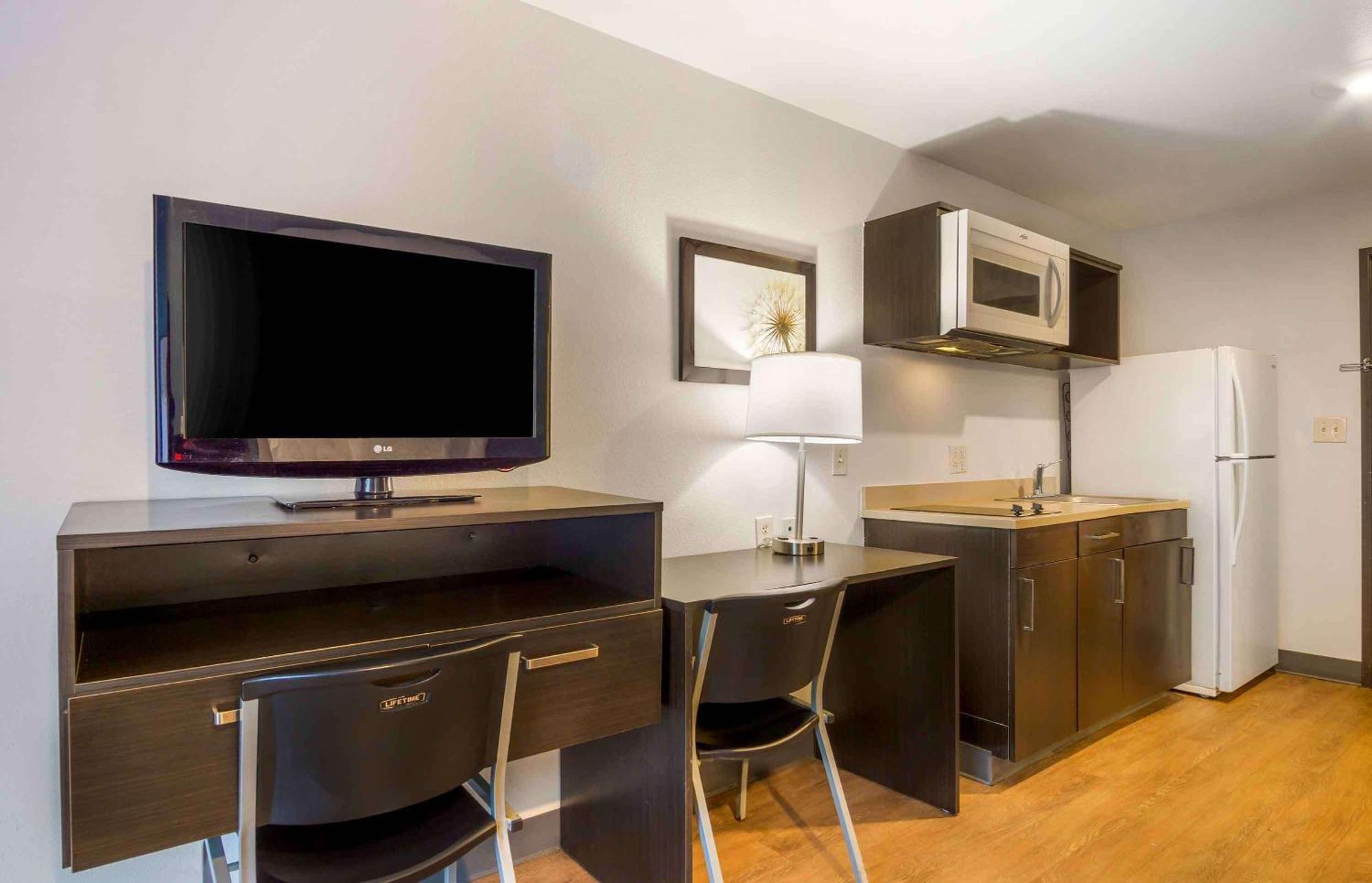 Extended Stay America Select Suites - Charleston - Ashley Phosphate Rd Hanahan المظهر الخارجي الصورة